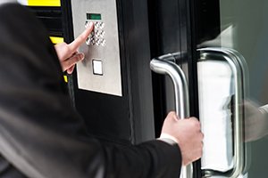 Advantage Locksmith Store Feeding Hills, MA 413-258-0257 Advantage Locksmith Store Feeding Hills, MA 413-258-0257